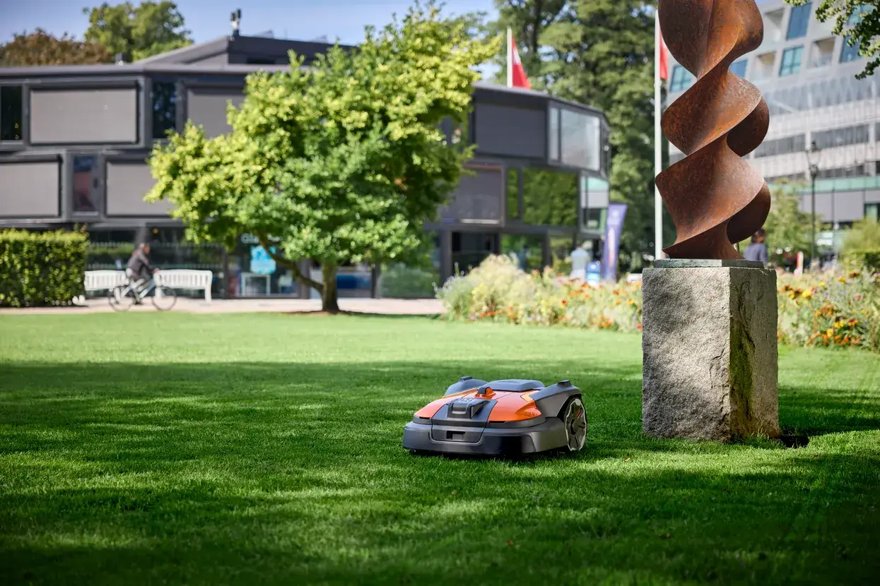 Husqvarna Automower® 560 EPOS®