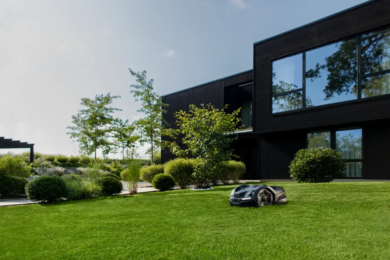 Husqvarna Automower® 410XE NERA met dra