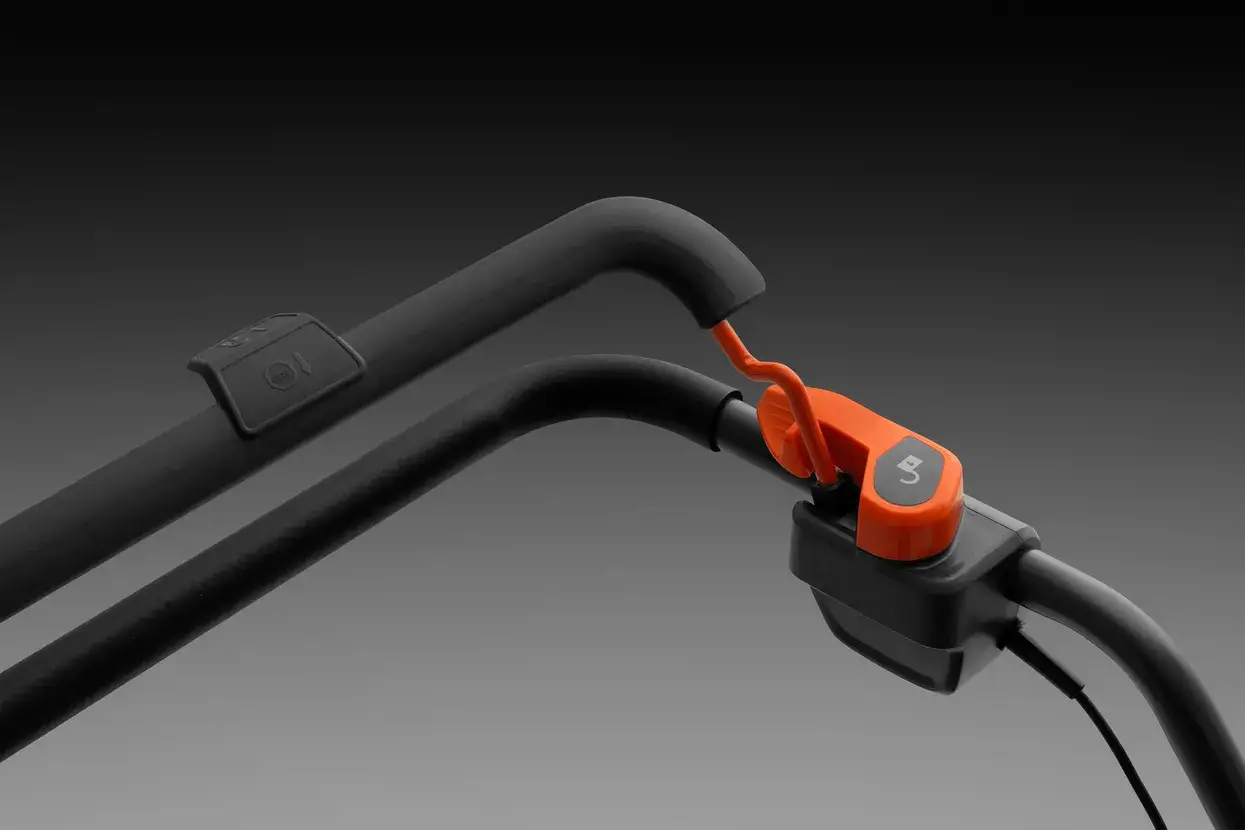 Husqvarna LC 137i met accu en lader