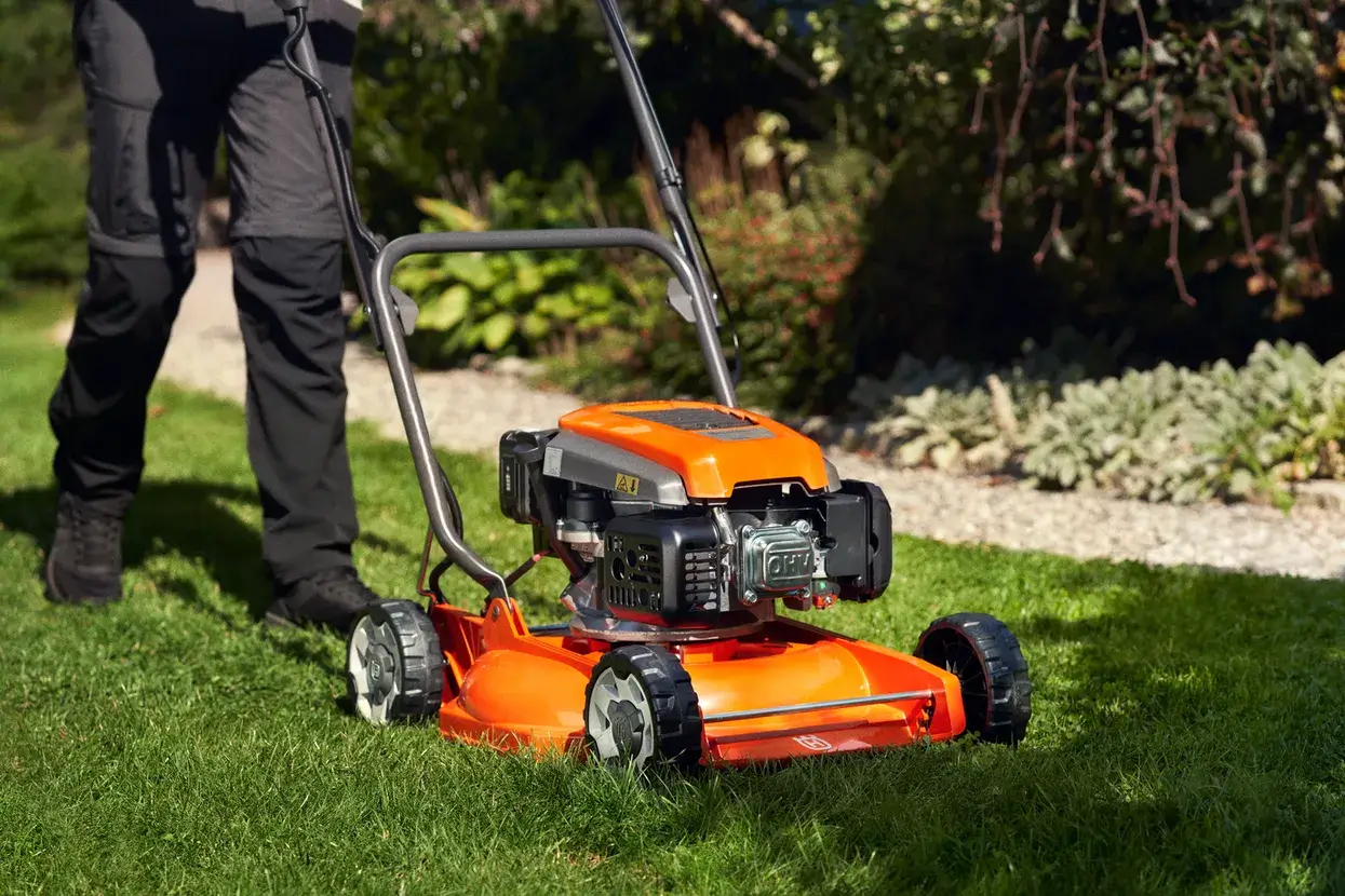 Husqvarna LB 246E