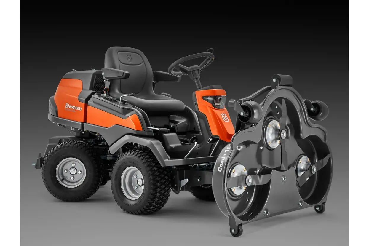 Husqvarna R 418TsX AWD