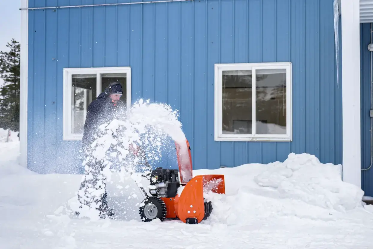 Husqvarna ST 124 Sneeuwblazer