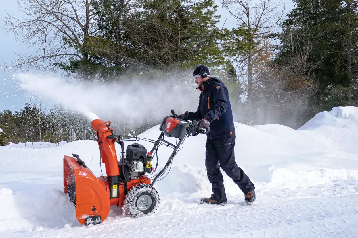 Husqvarna ST 227 Sneeuwblazer