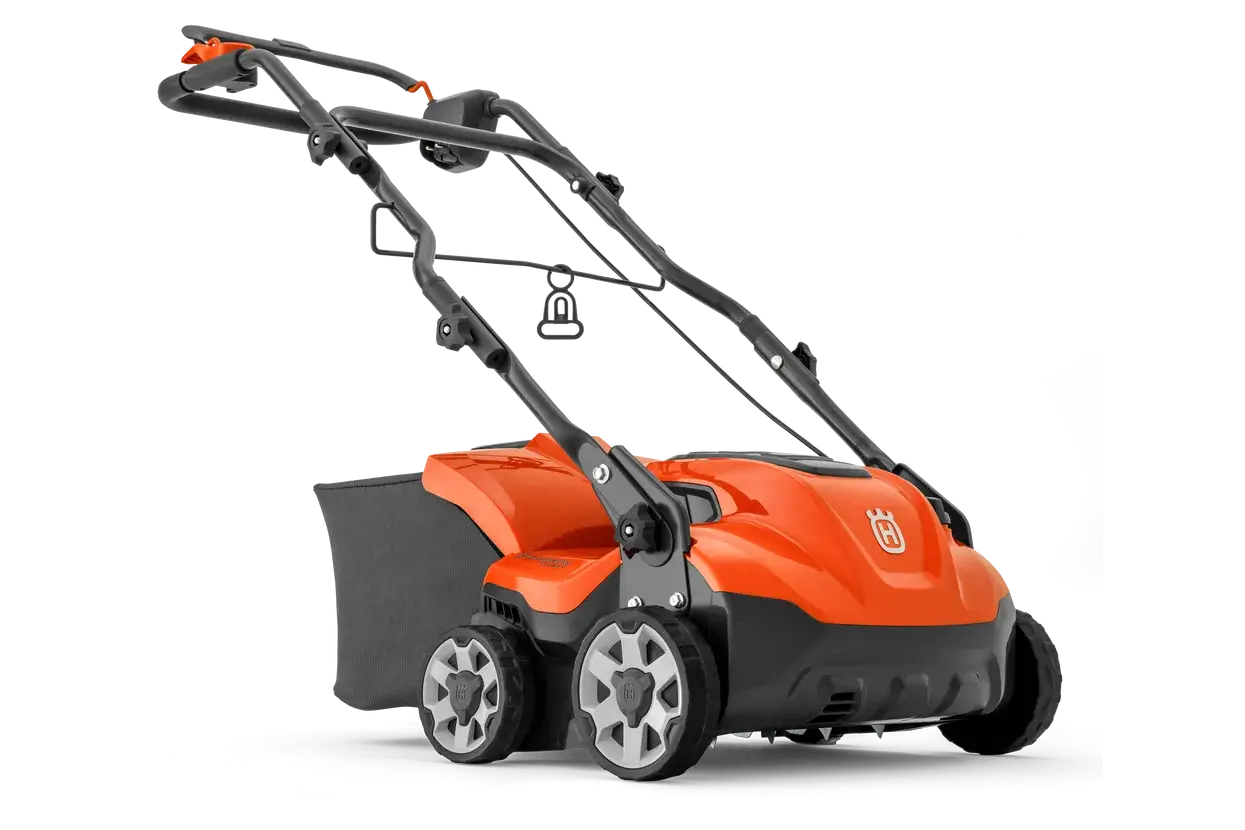 Verticuteermachine Husqvarna S 138C