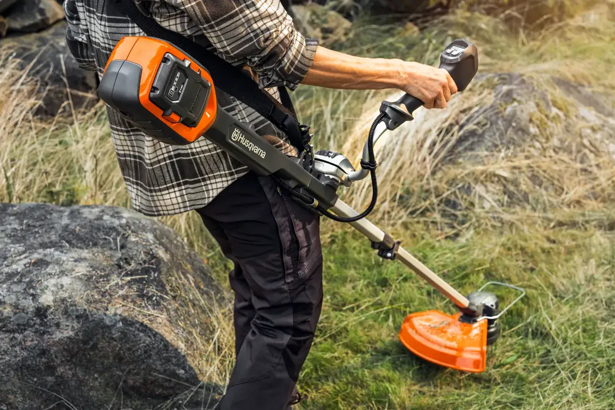 Husqvarna 220iR